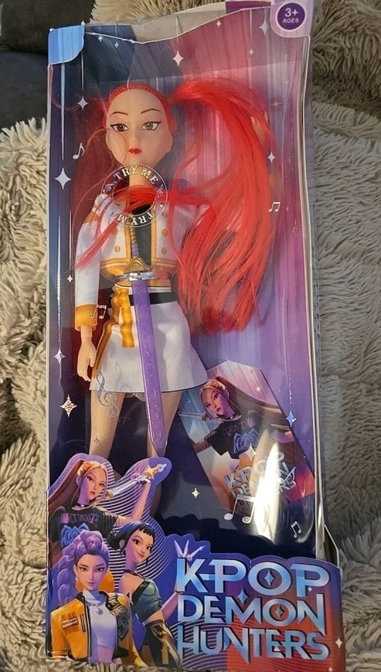 KPOP Demon Hunters Mira Singing Fashion Doll Collectible Figure New In Box